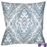 Декоративная подушка со светло-голубым узором Ikat Pattern