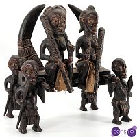 Антикварная скульптура Танзания "Вождь на носилках"