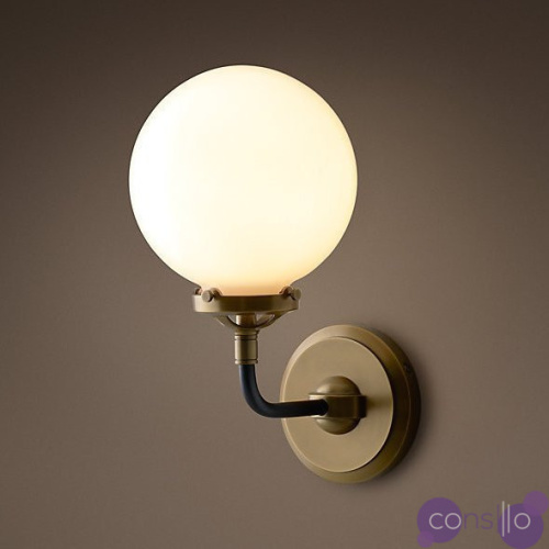 Бра Bistro Globe Clear Glass Single Sconce Brass Milk