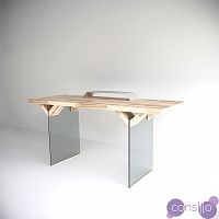Письменный стол деревянный с серой подставкой для монитора EcoComb-4