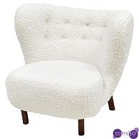 Дизайнерское кресло Boucle Neve White Armchair с обивкой букле и ножками из массива ясеня
