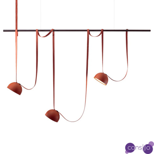Vibia PLUSMINUS комбинация подвесных светодиодных светильников c красными абажурами на черной рейке с текстильными ремнями